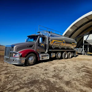 Bulk livestock feed delivery on a farm